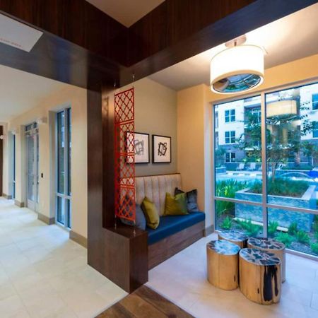Downtown Apt Free Parking - Pool - Gym - Fully Kitchen Houston Ngoại thất bức ảnh
