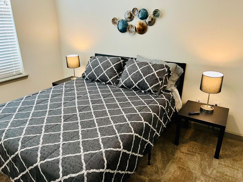 Downtown Apt Free Parking - Pool - Gym - Fully Kitchen Houston Ngoại thất bức ảnh