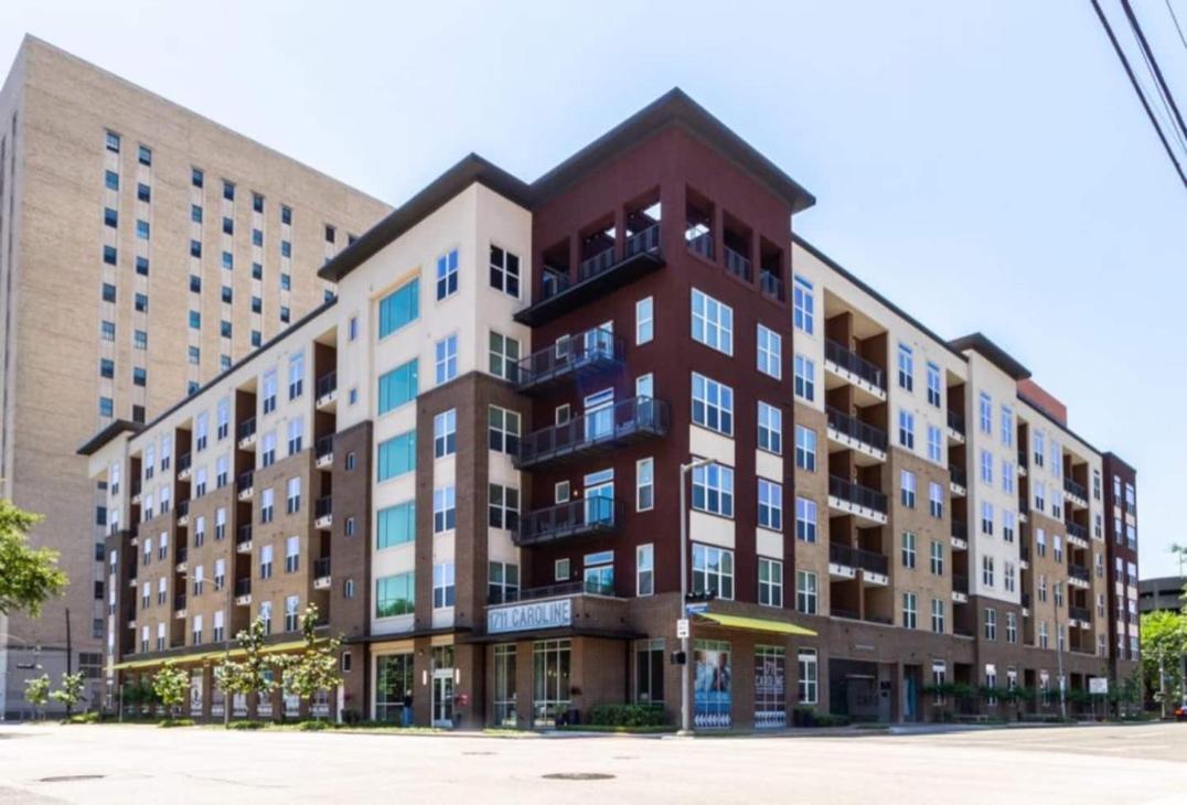 Downtown Apt Free Parking - Pool - Gym - Fully Kitchen Houston Ngoại thất bức ảnh