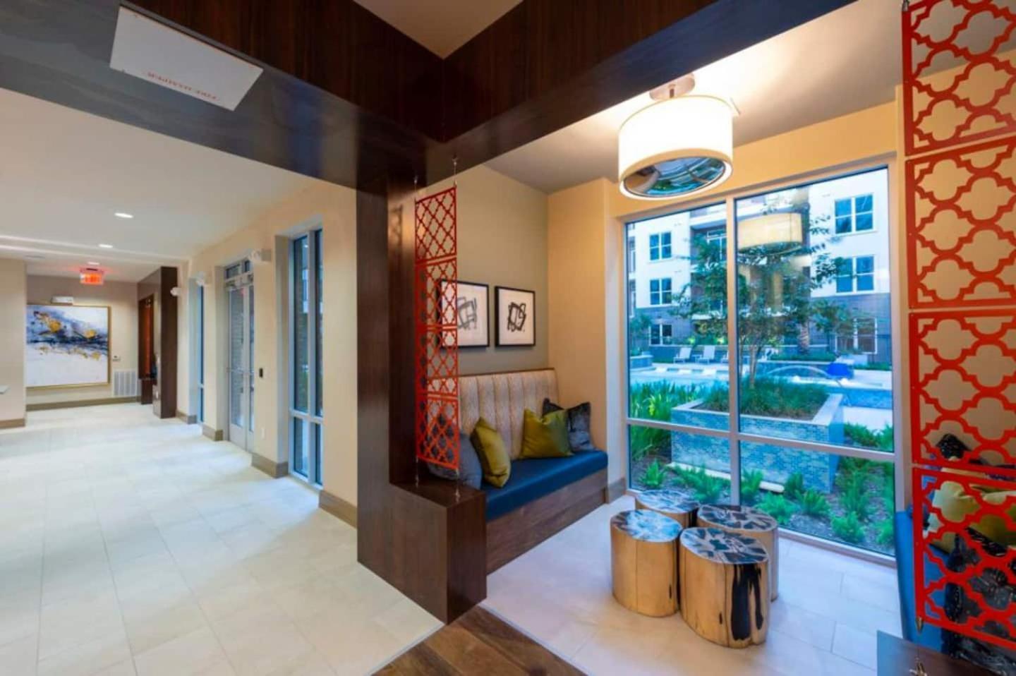 Downtown Apt Free Parking - Pool - Gym - Fully Kitchen Houston Ngoại thất bức ảnh