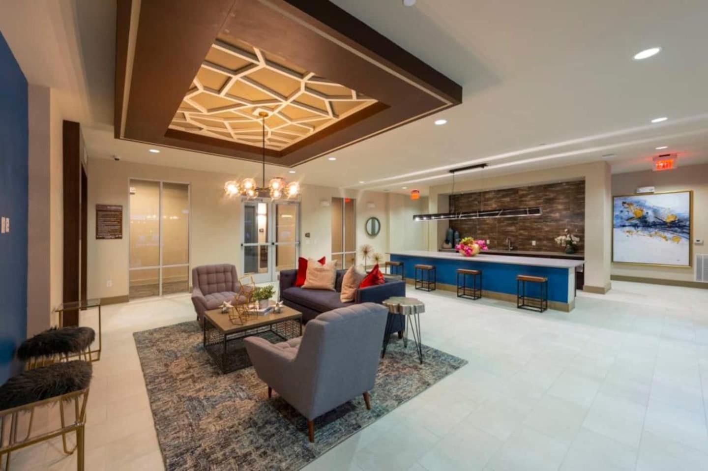 Downtown Apt Free Parking - Pool - Gym - Fully Kitchen Houston Ngoại thất bức ảnh